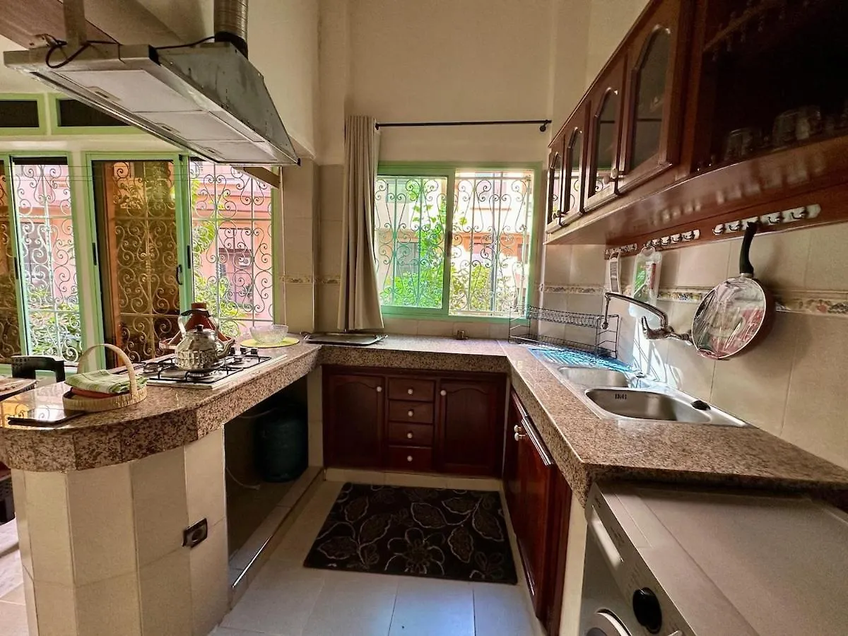 Modern & Chic Duplex Near The Center, Brand New Apartment Marrakesh
