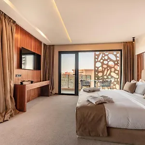 Longue Vie Hotel