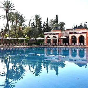 Royal Mirage Deluxe מלון